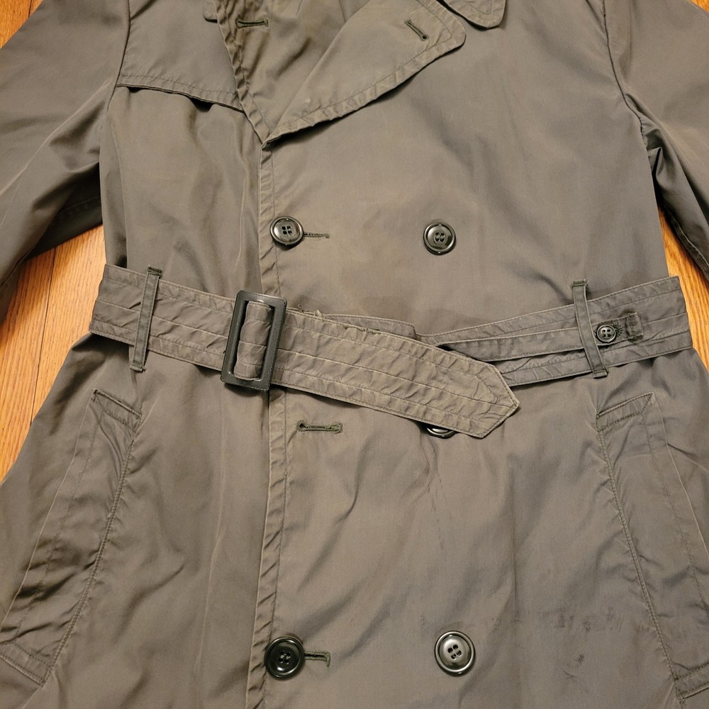 Vintage Vietnam Era US Military Army Green Quarpel Trench Raincoat 42R Gorpcore - Picture 12 of 13